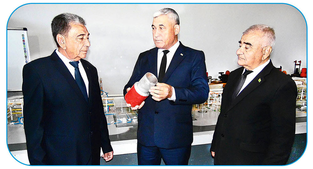 https://oilgas.gov.tm/storage/posts/17036/original-16a1dc53b46680.jpg
