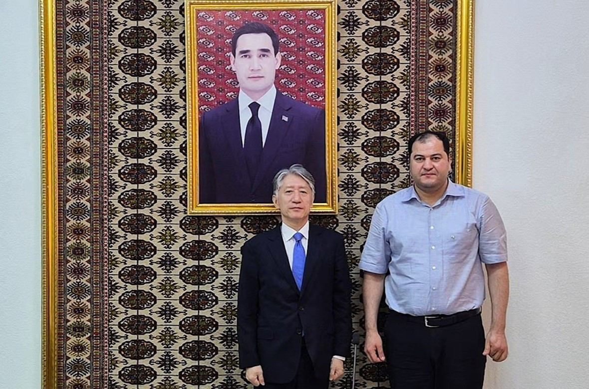 The Ambassador of the Republic of Korea discusses the implementation of joint projects with the management of the TCOR