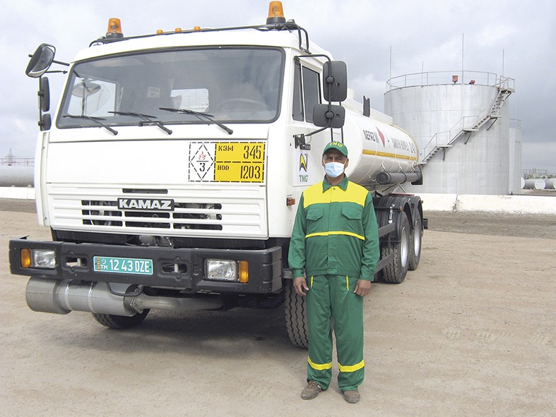 Обеспечили топливом. Туркменнебитонумлери. Turkmenportal auto. TNO заправка Туркменистана. Туркменнебитонумлери logo.